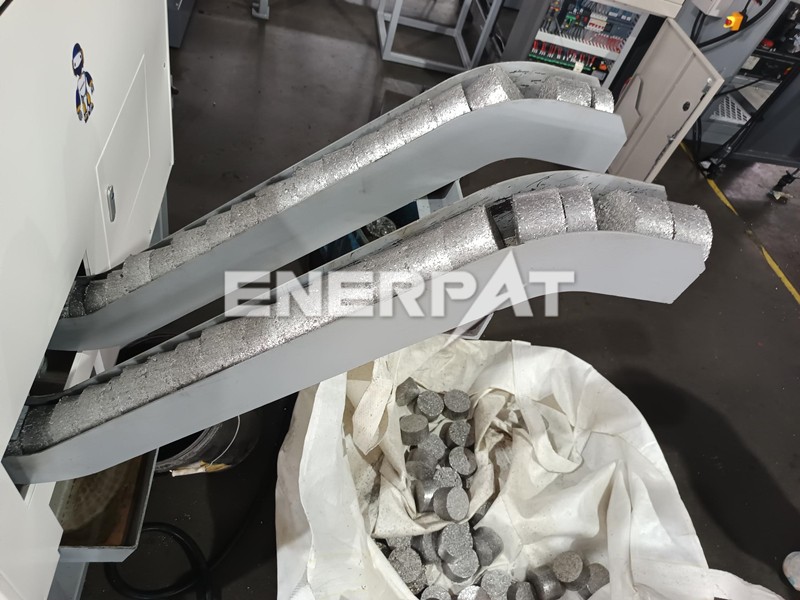 500噸高溫合金鋼屑壓塊機 479e95c2136941b8b3986918b2fd566b_6